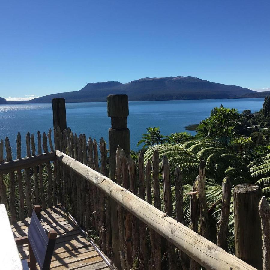 Te Whare -Lake Tarawera Tree-Top Nest Exterior photo
